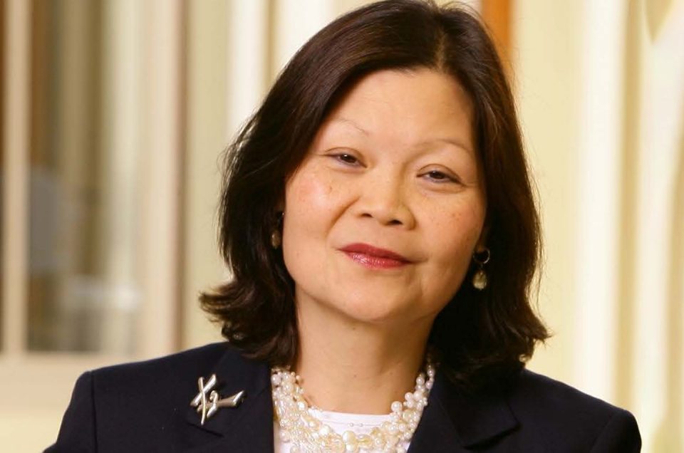 Dr. Carolyn Yauyan Woo